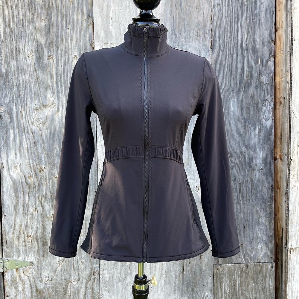 SOLD Lululemon Black Lined Zip Up Ruched Back Panel Jacket